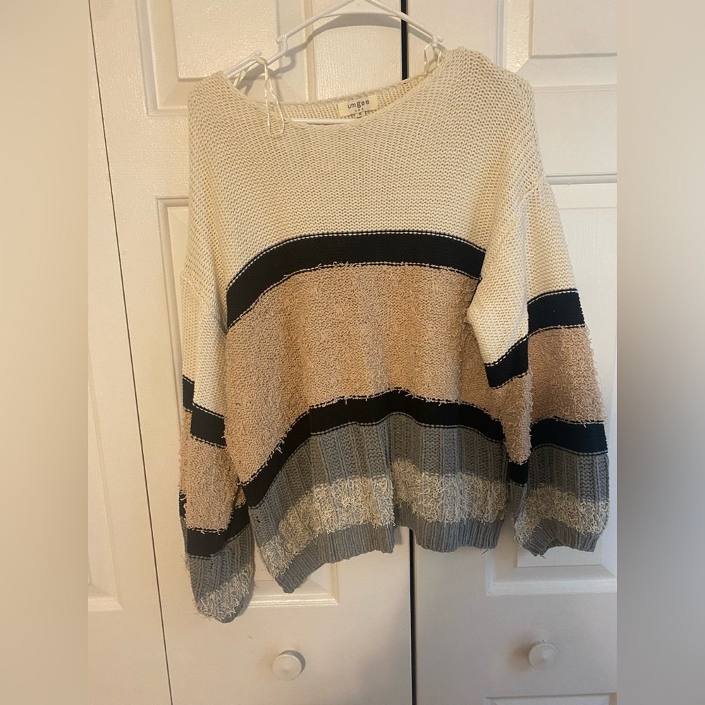 Umgee sweater